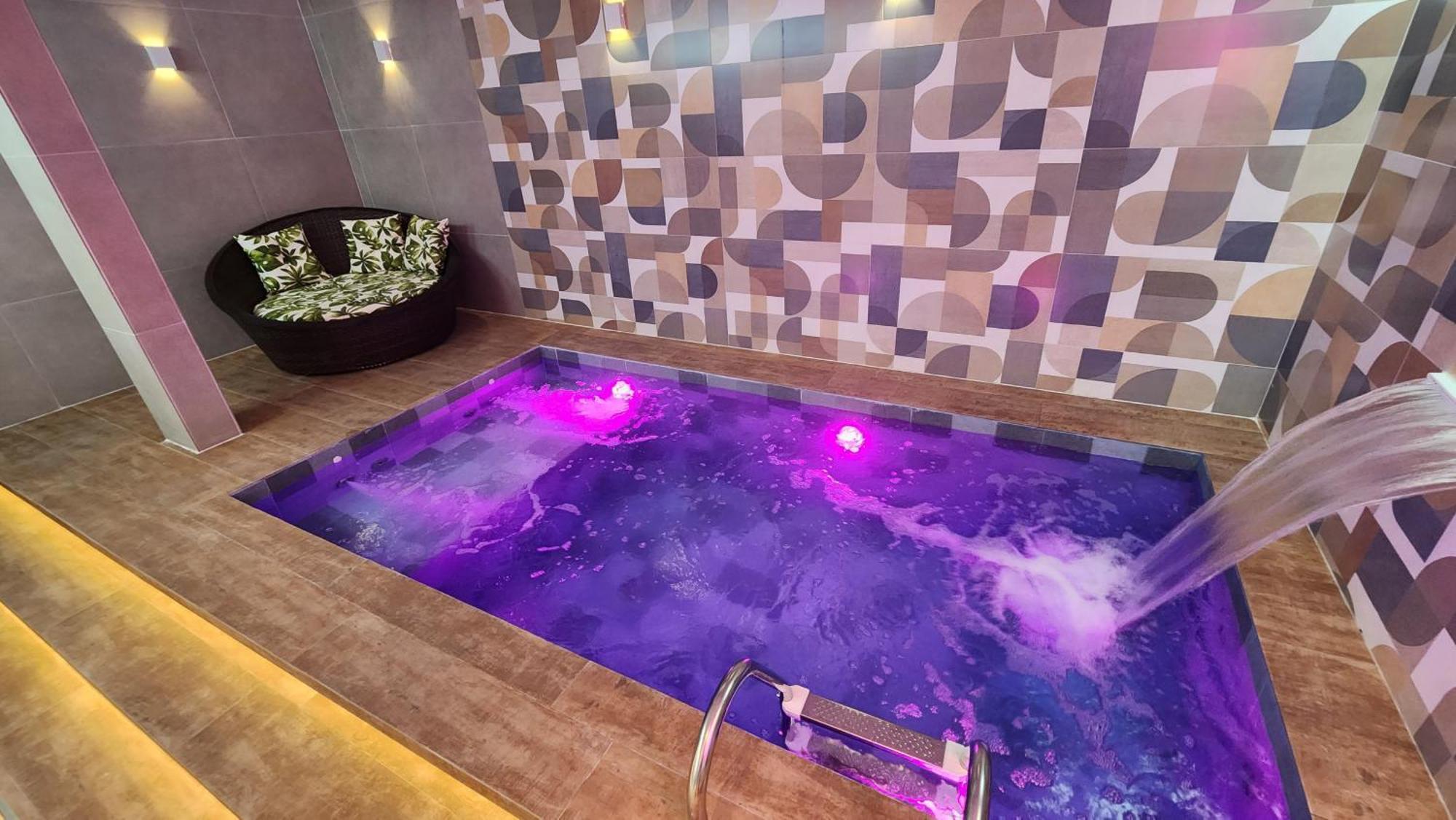 Amaretto Motel - Adults Only Arcoverde Ngoại thất bức ảnh